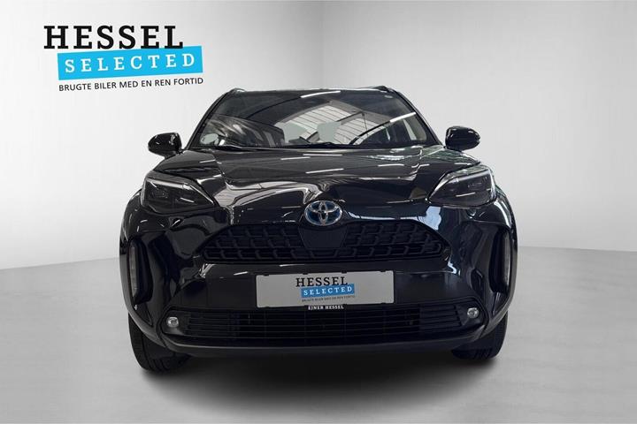 Sort Toyota Yaris Cross fra 2023