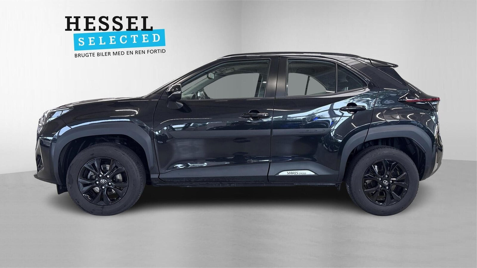 Sort Toyota Yaris Cross fra 2023