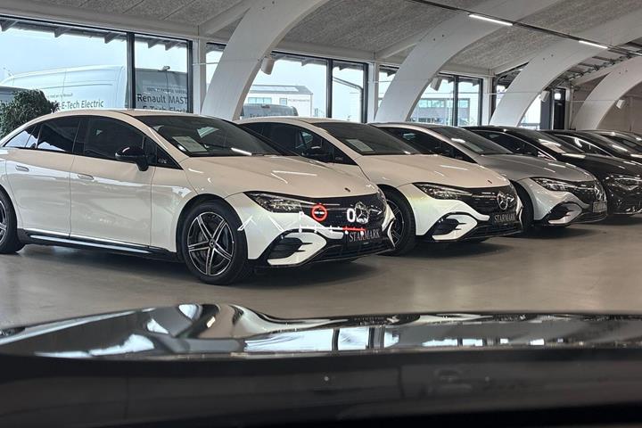 Sort Toyota Yaris Cross fra 2023