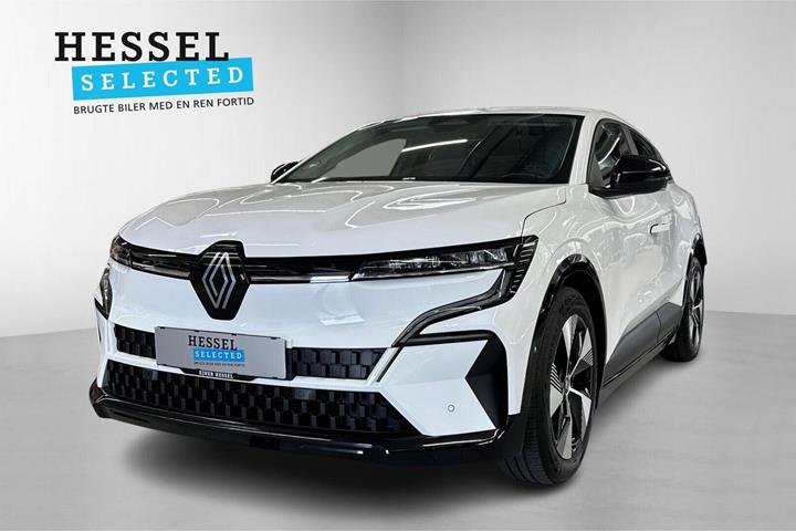 Hvid Renault Megane E-Tech fra 2023 set udefra