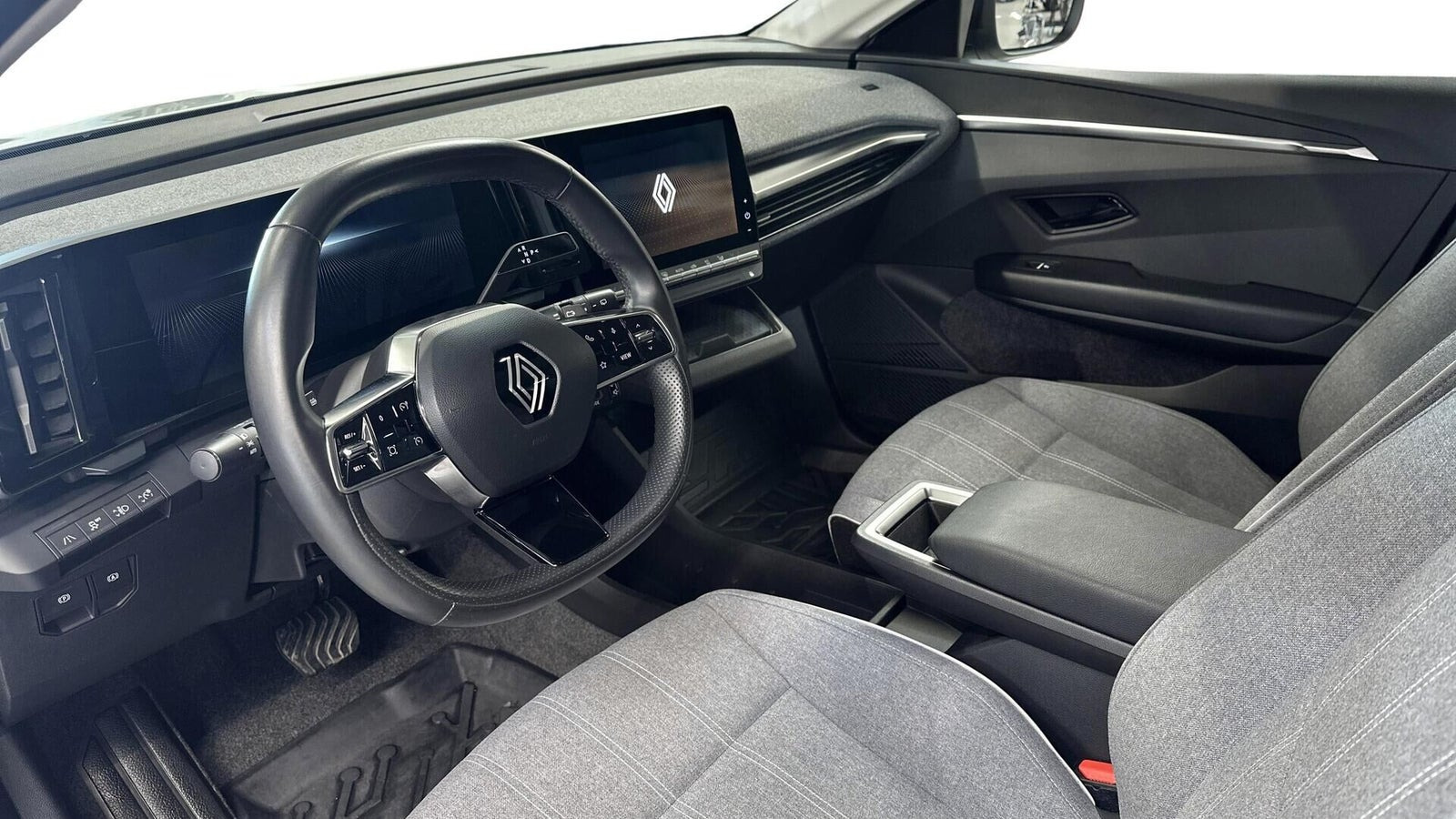 Hvid Renault Megane E-Tech fra 2023