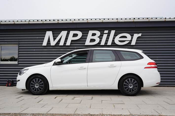 Hvid Peugeot 308 fra 2015