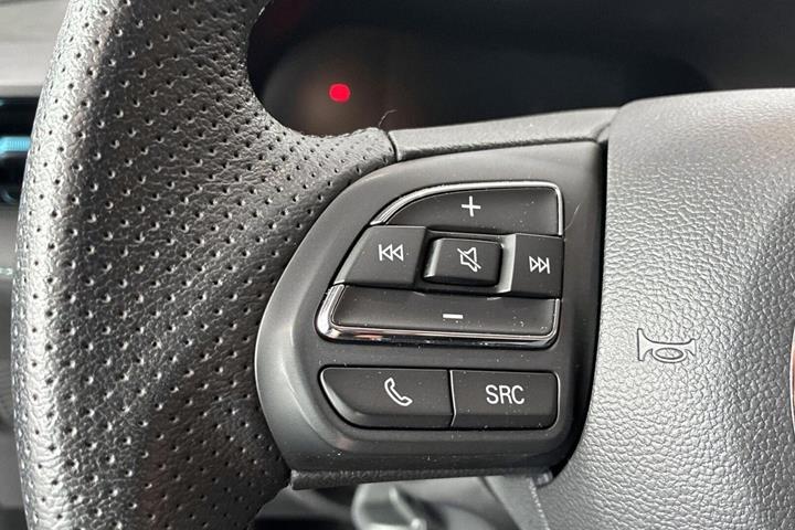 Hvid MG MG5 fra 2024