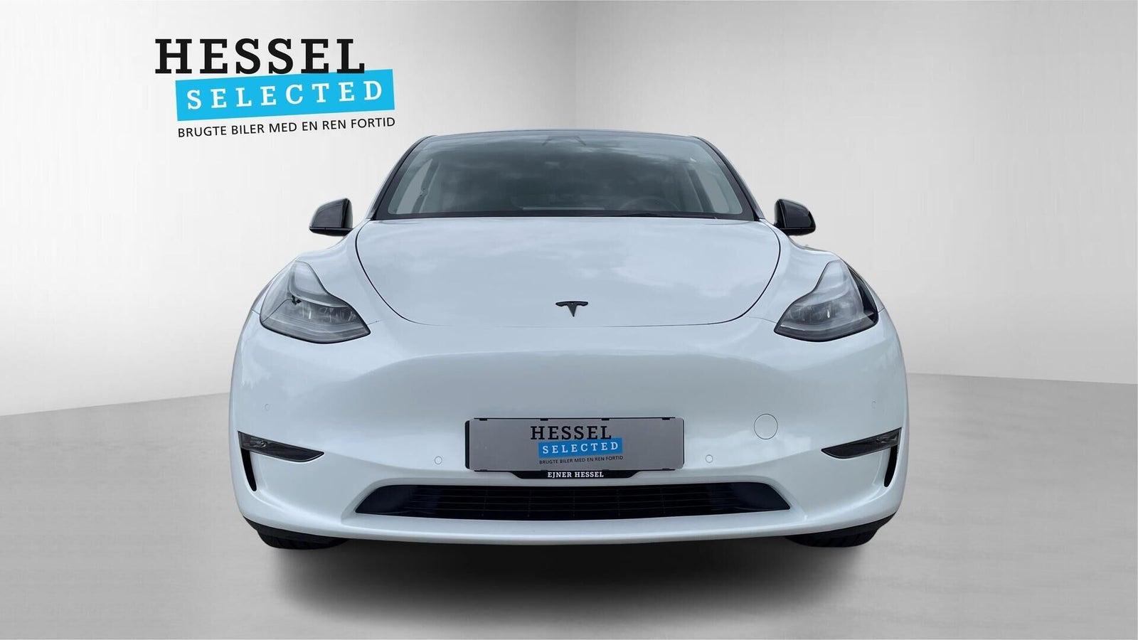 Hvid Tesla Model Y fra 2022