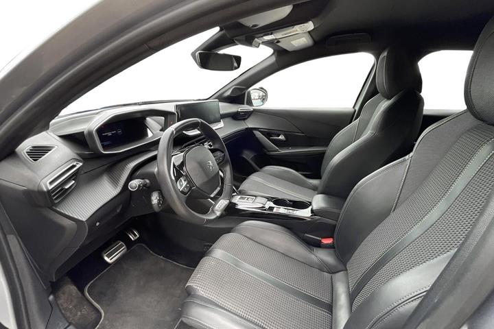 Sølv Peugeot e-208 fra 2022