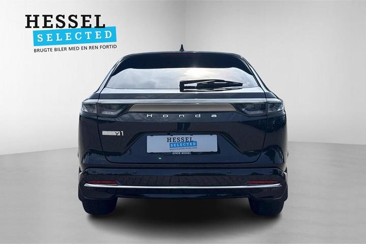 Sort Honda e:Ny1 fra 2024