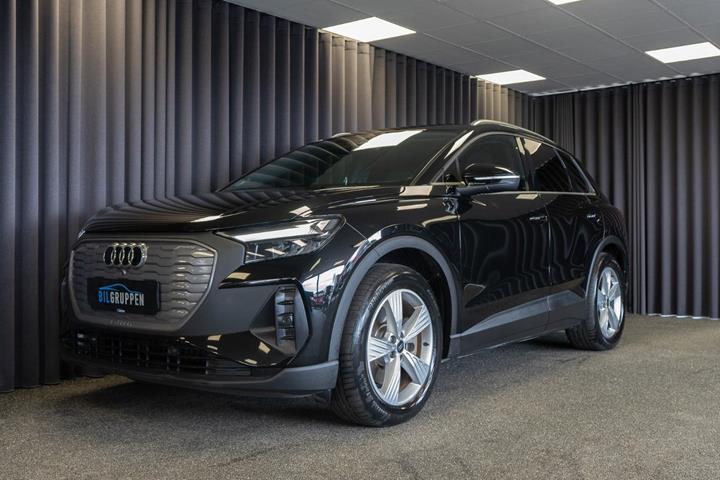 Sort Audi Q4 e-tron fra 2024