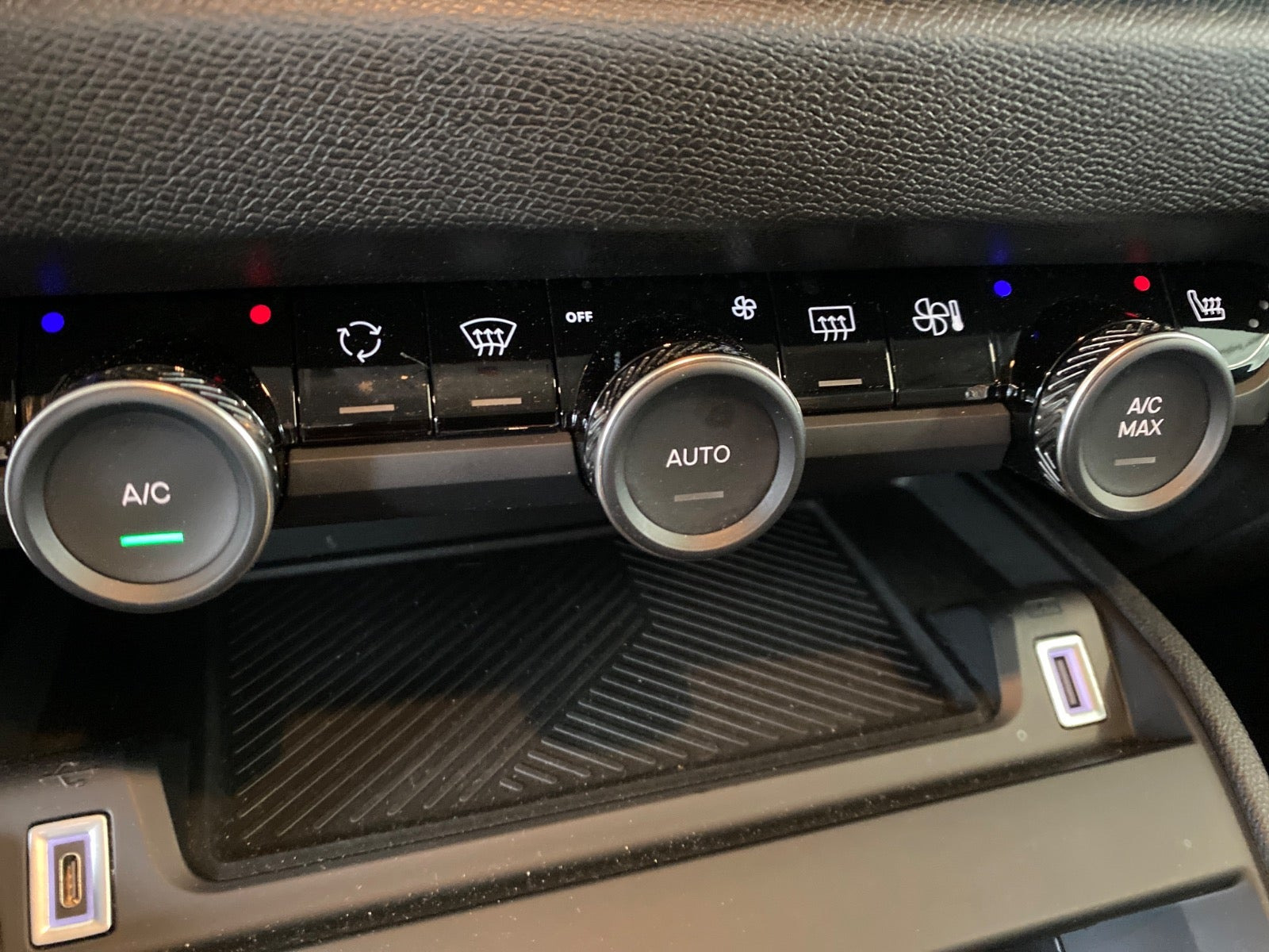 Sort Citroën ë-C4 fra 2023