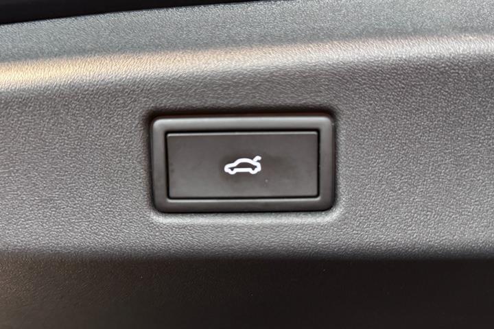 Blå VW ID.7 fra 2025