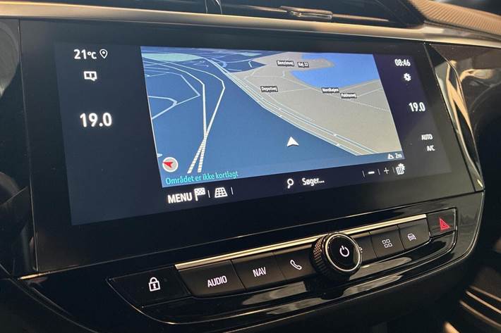 Grå Opel Corsa-e fra 2023