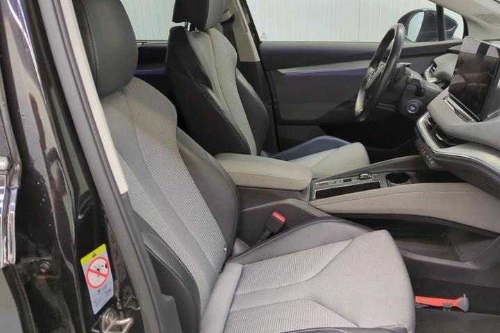 Sort Skoda Enyaq fra 2021