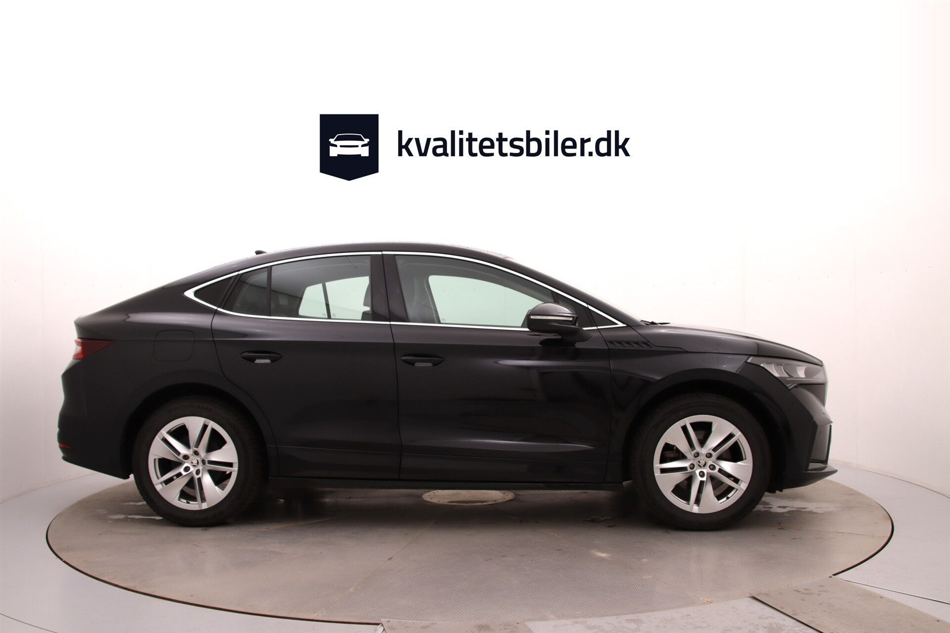Sort Skoda Enyaq fra 2023