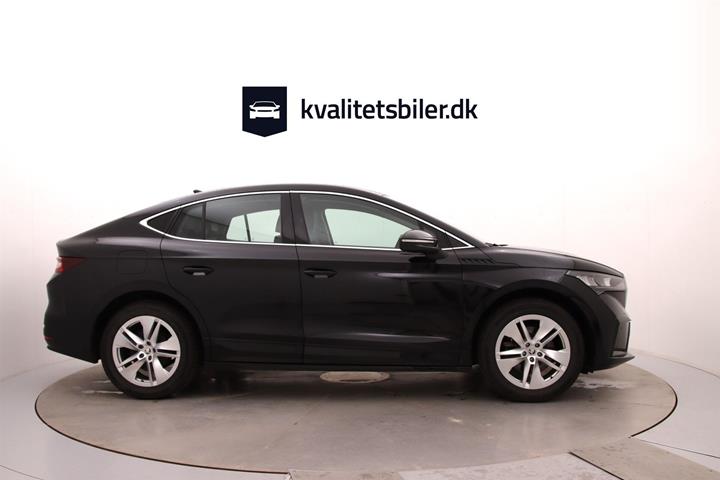 Sort Skoda Enyaq fra 2023