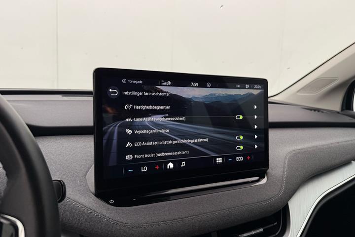Sort Skoda Enyaq fra 2023