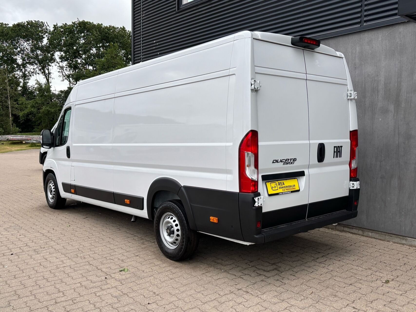 Hvid Fiat Ducato fra 2026