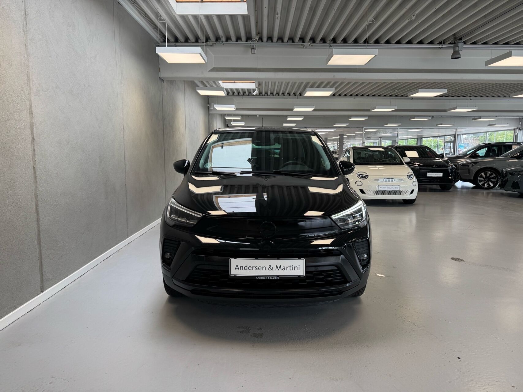 Sort Opel Crossland fra 2023