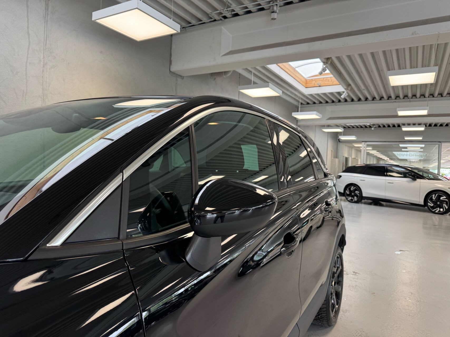 Sort Opel Crossland fra 2023