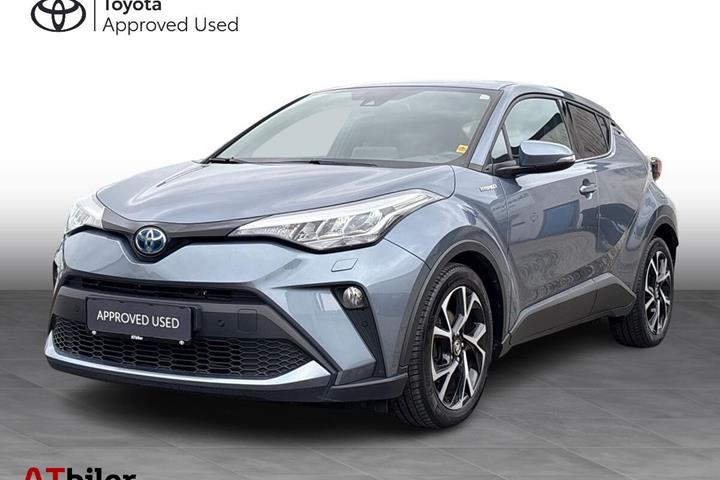 Grå Toyota C-HR fra 2021 set udefra