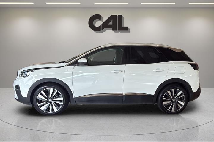 Hvid Peugeot 3008 fra 2020