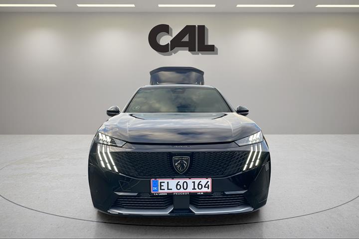 Sort Peugeot e-3008 fra 2025