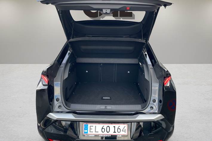 Sort Peugeot e-3008 fra 2025