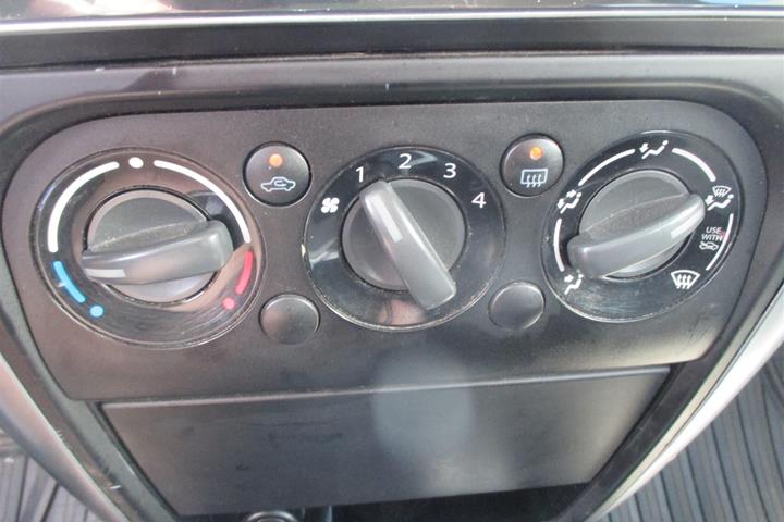 Sort Suzuki SX4 fra 2006