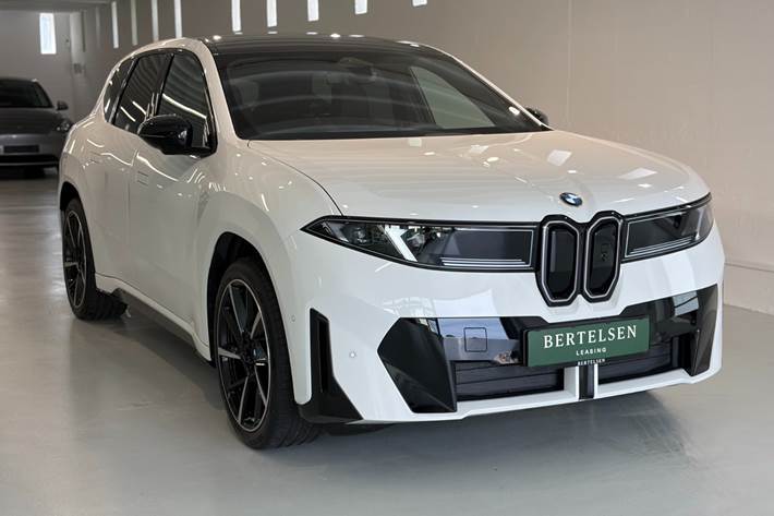 Hvid BMW iX3 fra 2026