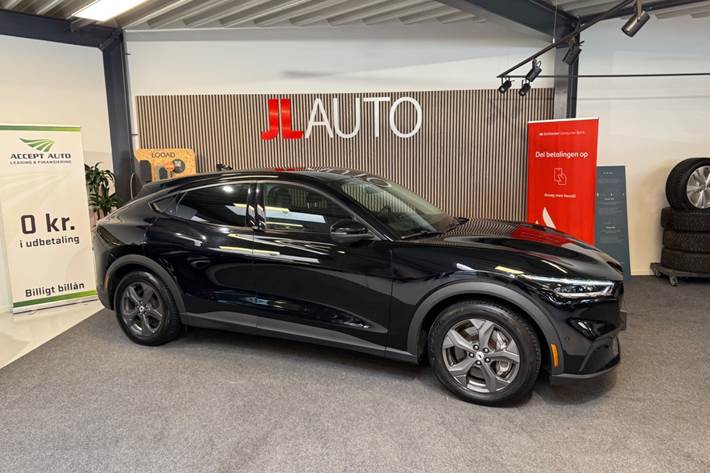 Sort Ford Mustang Mach-E fra 2021