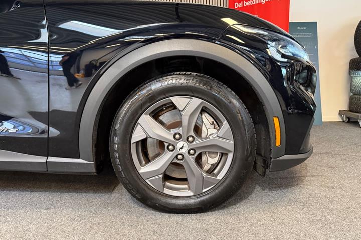 Sort Ford Mustang Mach-E fra 2021