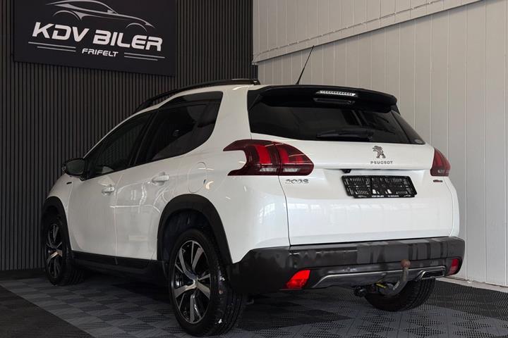Hvid Peugeot 2008 fra 2019