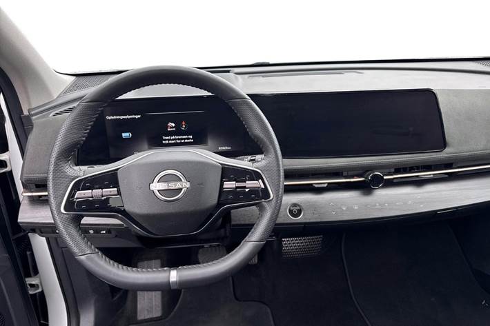 Hvid Nissan Ariya fra 2022