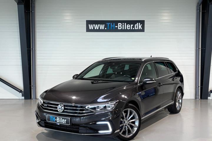 undefined VW Passat fra 2020 set udefra