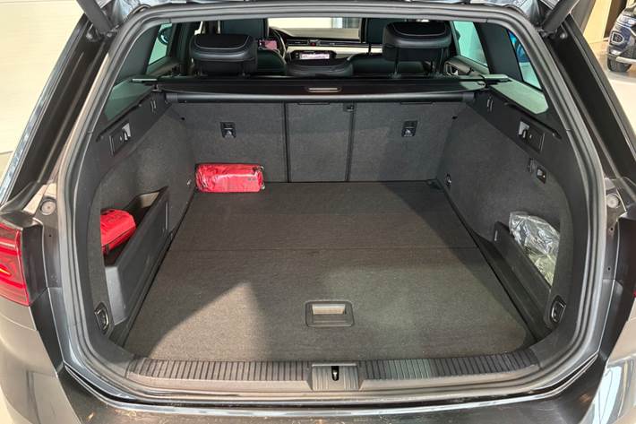 undefined VW Passat fra 2020