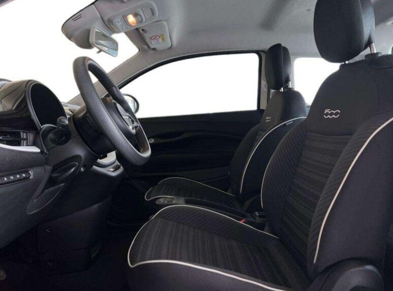 Hvid Fiat 500e fra 2021