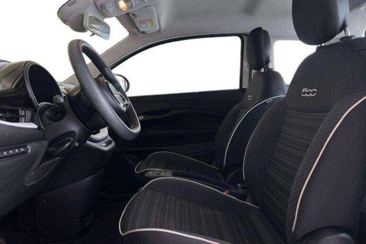 Hvid Fiat 500e fra 2021