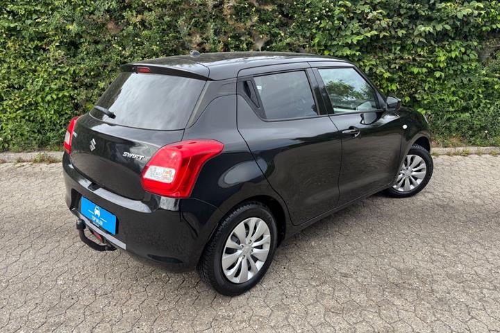 undefined Suzuki Swift fra 2017
