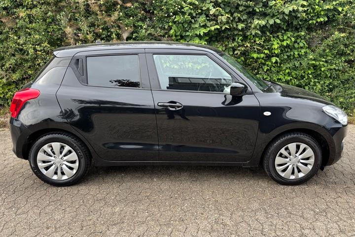 undefined Suzuki Swift fra 2017