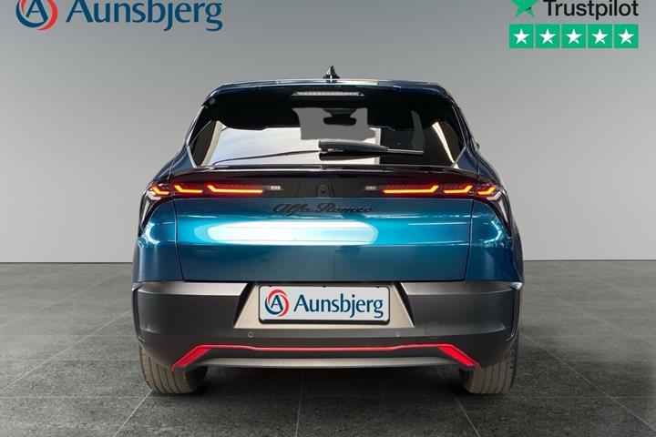 Grøn Alfa Romeo Junior fra 2024