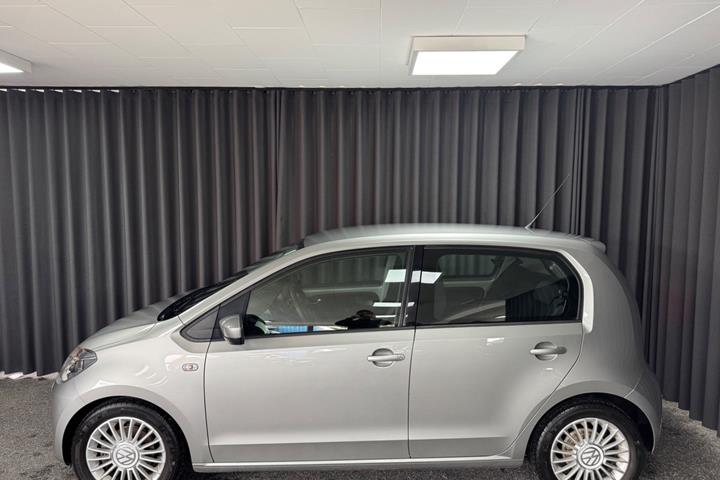 Grå VW UP! fra 2014