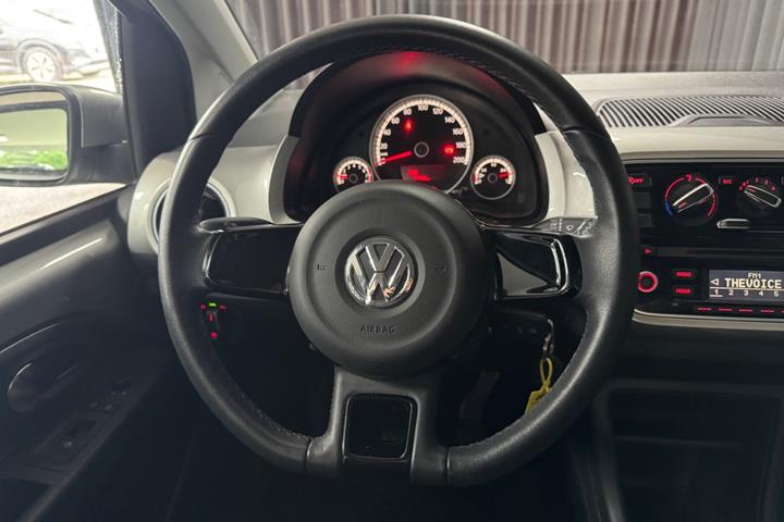 Grå VW UP! fra 2014