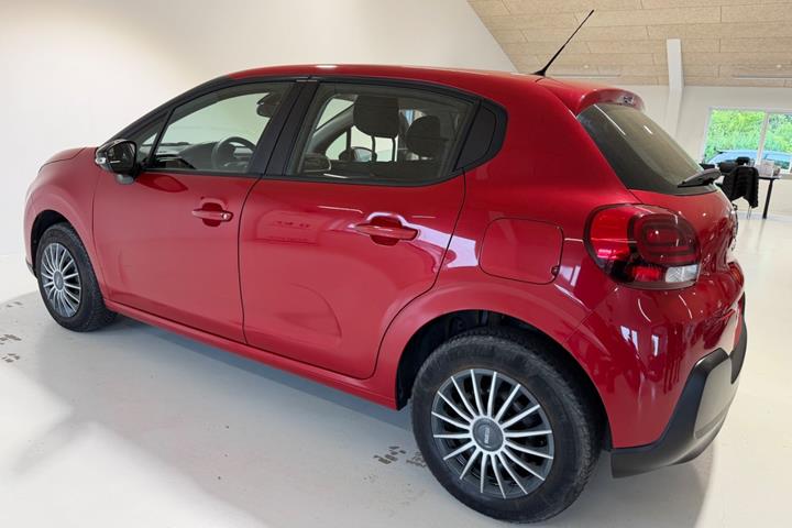 Rød Citroën C3 fra 2019