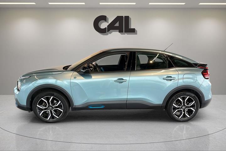 Blå Citroën ë-C4 fra 2021