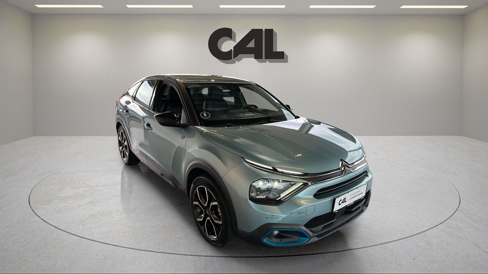 Blå Citroën ë-C4 fra 2021