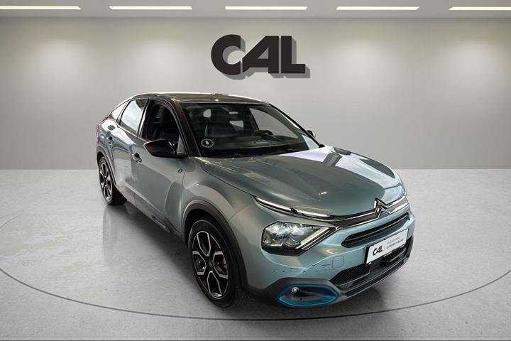 Blå Citroën ë-C4 fra 2021