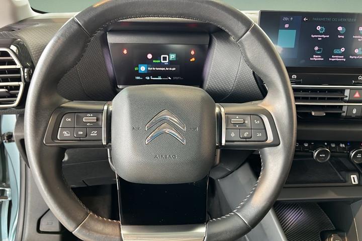 Blå Citroën ë-C4 fra 2021