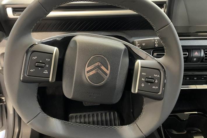 Beige Citroën e-C3 Aircross fra 2025