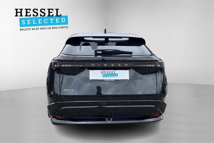 Sort Nissan Ariya fra 2025