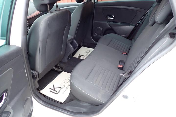 Hvid Renault Megane III fra 2014