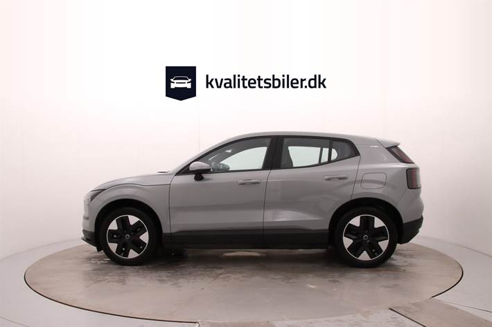 Grå Volvo EX30 fra 2024