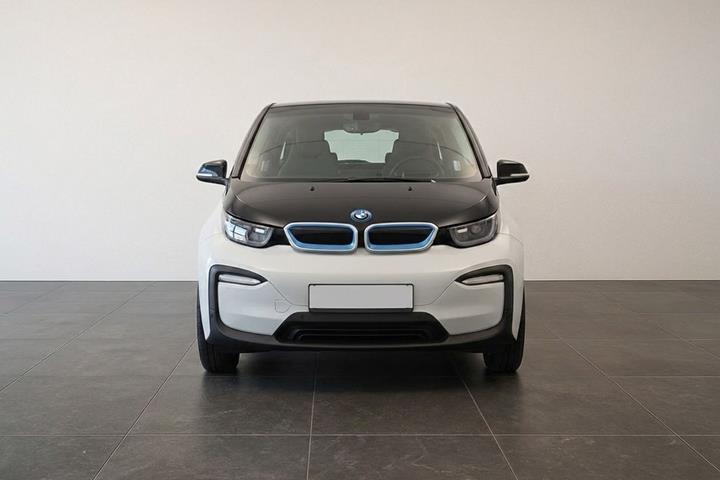 Hvid BMW i3 fra 2022